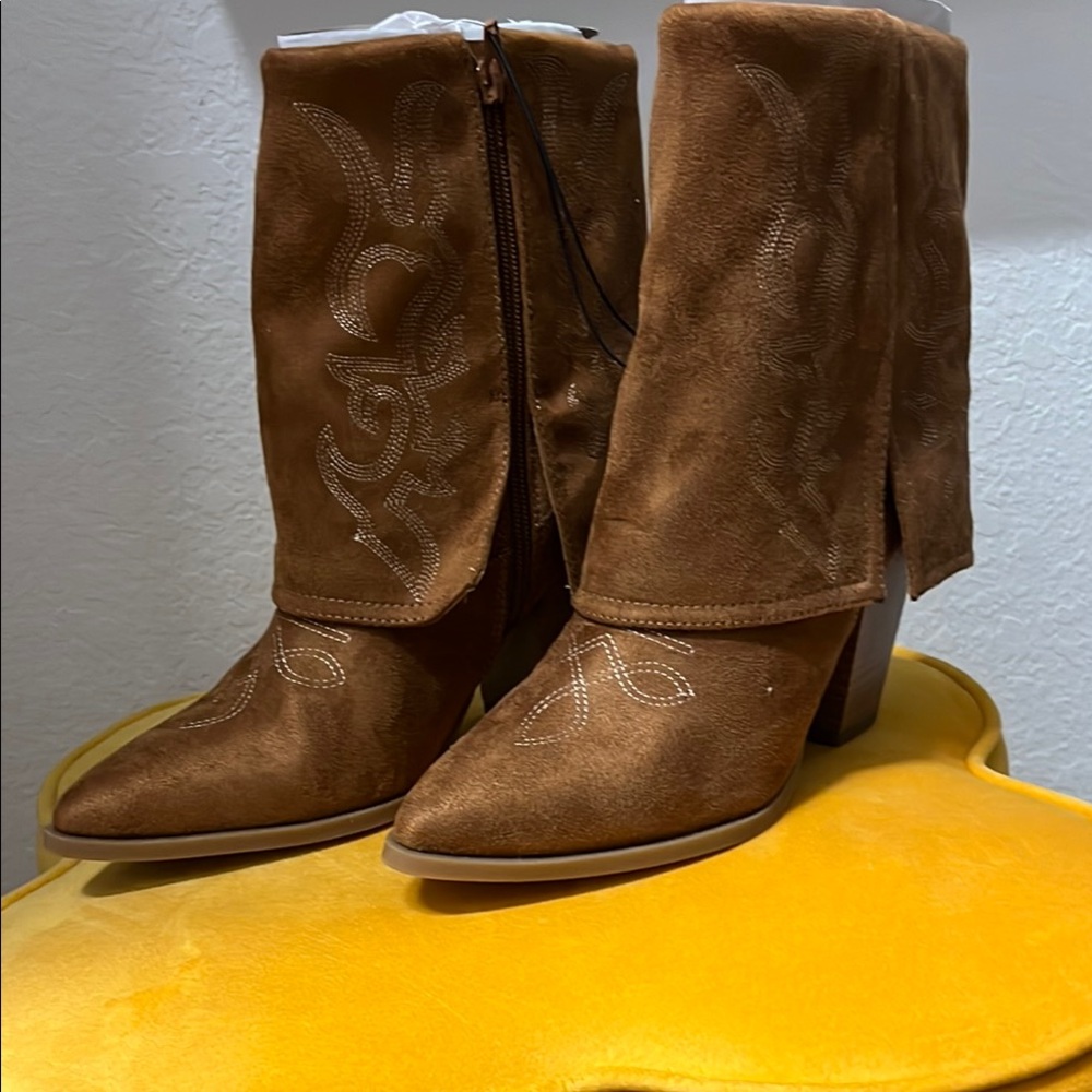 No Boundaries Brown Heeled Boots with Suede Finish